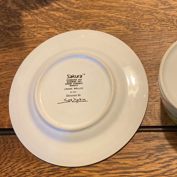 Sakura Creme Brulee Cup & Saucer by Sue Zipkin 2 sets of 2 Excellent Condition - Picture 3 of 4